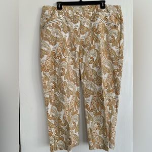 NWOT Emaline Cropped Pants